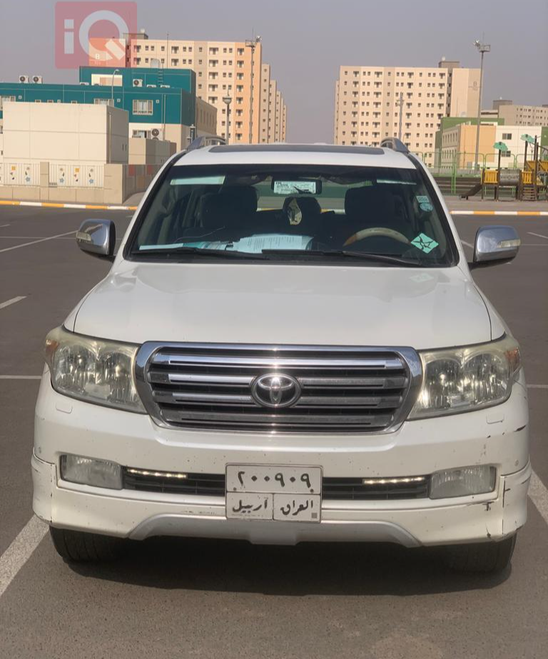 تويوتا لاندكروزر